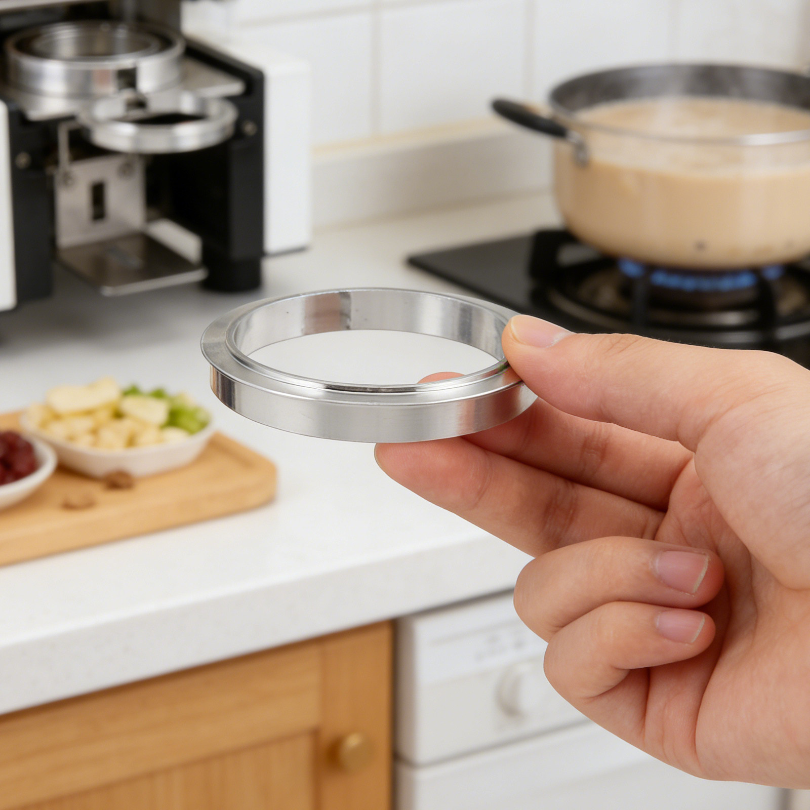 Kitchen Job - Ручной уплотнитель для стаканов с молочным