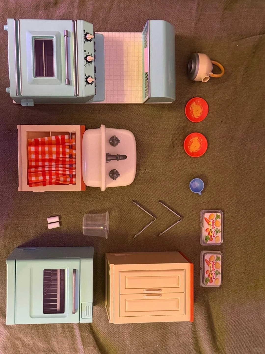 Игровой набор Zuru Mini Brands – обзор и цена Miniature Baking Kitchen